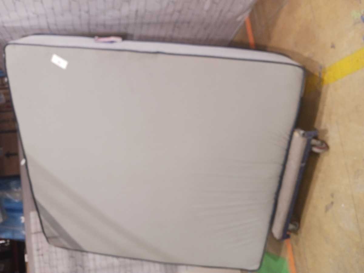 Sealy Posturepedic® Plus Scarlet Euro Top Firm 14 Inch - King/Medium - Gallery Image 3